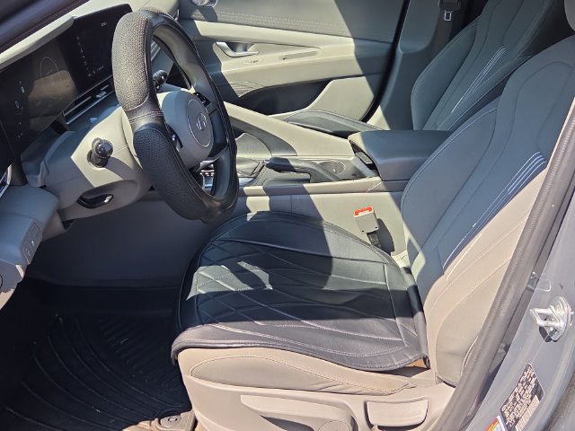 Used 2024 Hyundai Elantra SEL FWD image 10