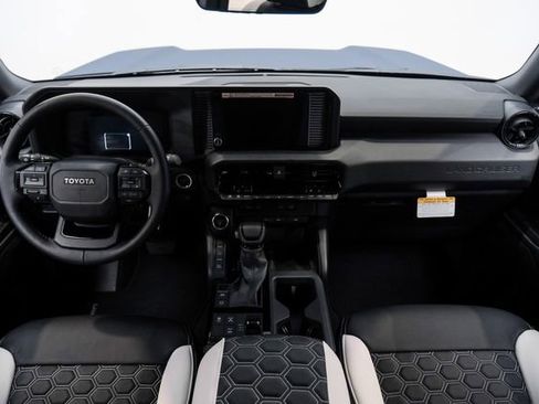 Used 2025 Toyota Land Cruiser image 24