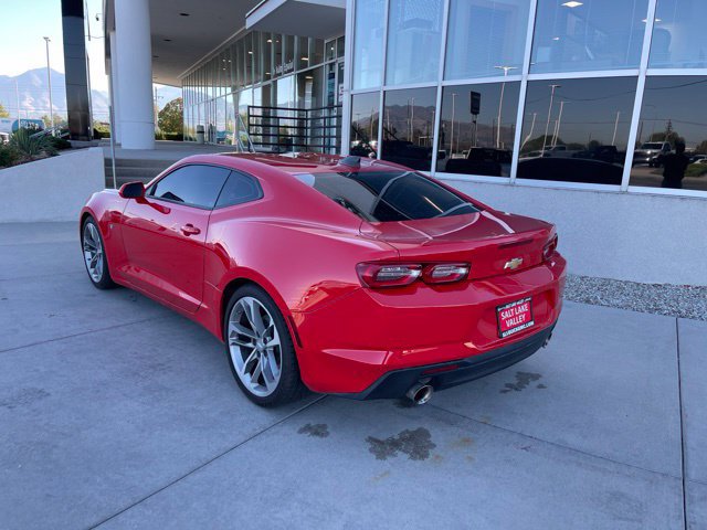 Used 2022 Chevrolet Camaro LT RWD image 4