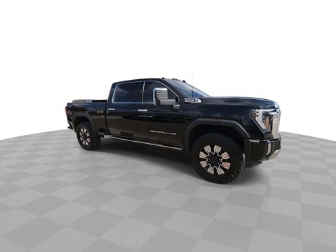 Used 2024 GMC Sierra 2500 Denali w/ Denali Reserve Package AWD/4WD image 2