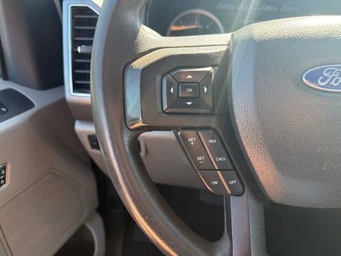 Used 2022 Ford F450 XLT AWD/4WD image 40