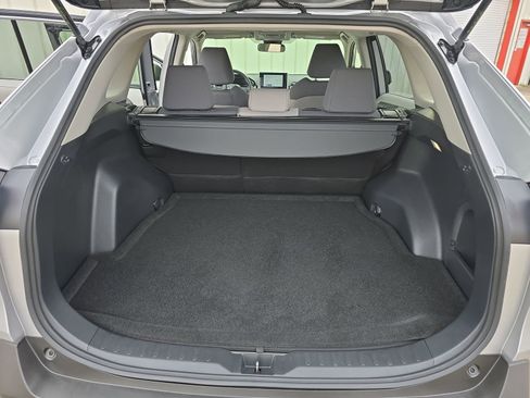Used 2024 Toyota RAV4 XLE image 18
