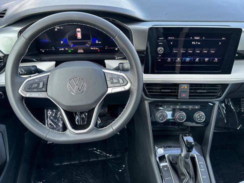 New 2026 Volkswagen Taos S image 13