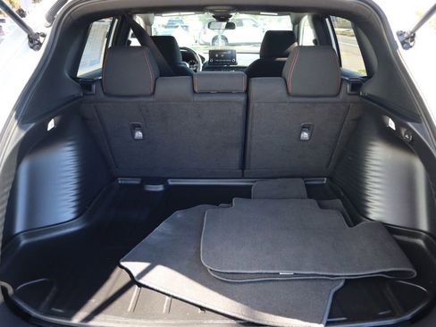 Used 2025 Honda HR-V Sport image 31