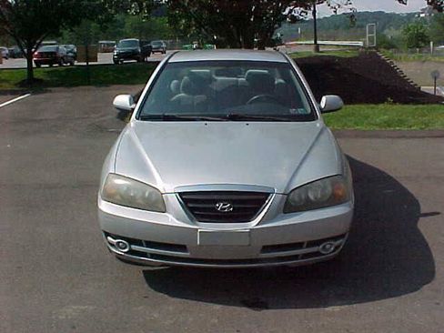 Used 2005 Hyundai Elantra GLS FWD image 15
