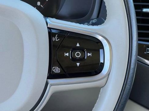 Used 2021 Volvo XC90 T6 Inscription w/ Protection Package Premier image 36