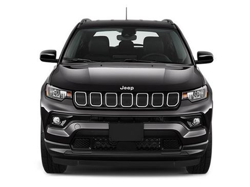 Used 2025 Jeep Compass Latitude image 4