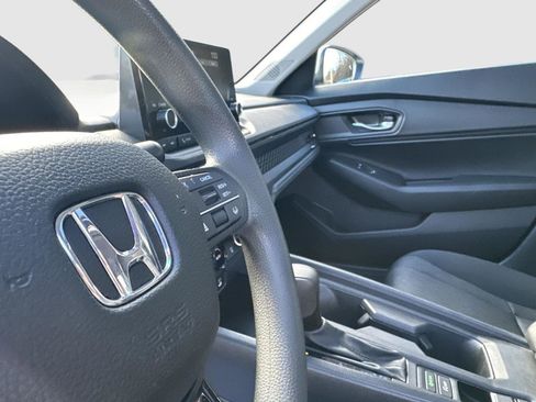Certified 2024 Honda Accord EX image 39