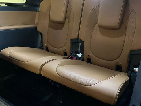 New 2025 Volkswagen ID. Buzz Pro S image 14