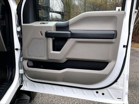 Certified 2022 Ford F250 XL w/ STX Appearance Package AWD/4WD image 21