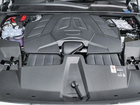 New 2026 Porsche Cayenne Coupe AWD/4WD image 36