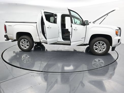 Used 2020 GMC Canyon SLE w/ SLE Convenience Package AWD/4WD image 38