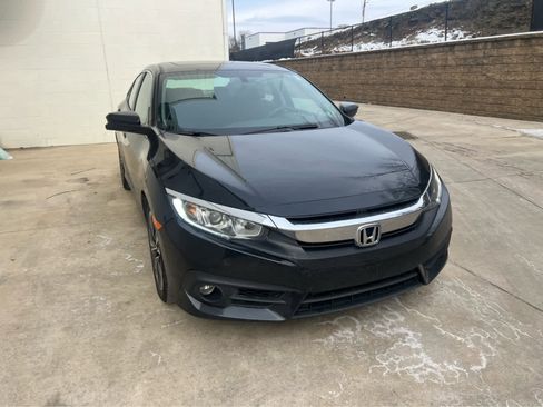 Used 2016 Honda Civic EX-T image 4