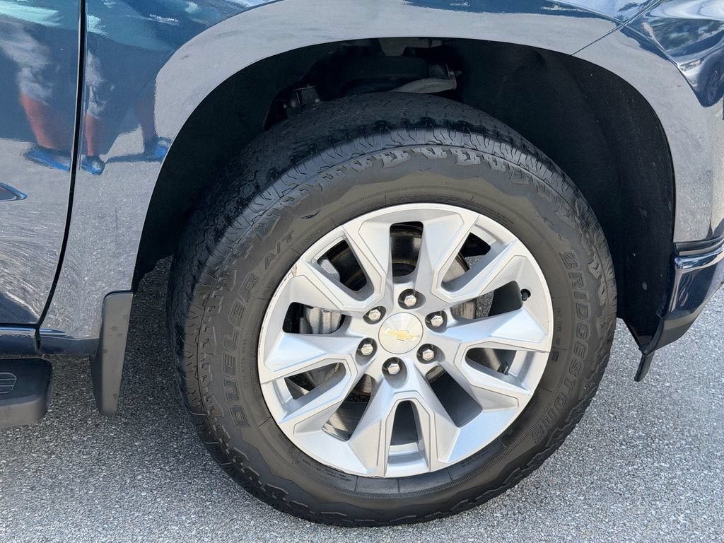Certified 2021 Chevrolet Silverado 1500 Custom AWD/4WD image 9