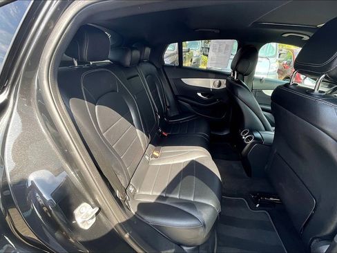 Used 2021 Mercedes-Benz GLC 300 4MATIC Coupe image 25