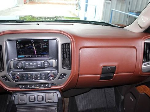 Used 2015 Chevrolet Silverado 3500 High Country w/ Duramax Plus Package image 24