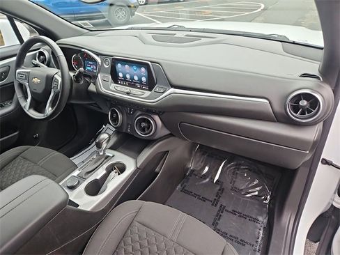 Certified 2019 Chevrolet Blazer LT image 28