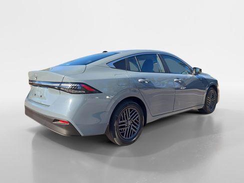 New 2026 Nissan Sentra SV w/ SV Convenience Package FWD image 5