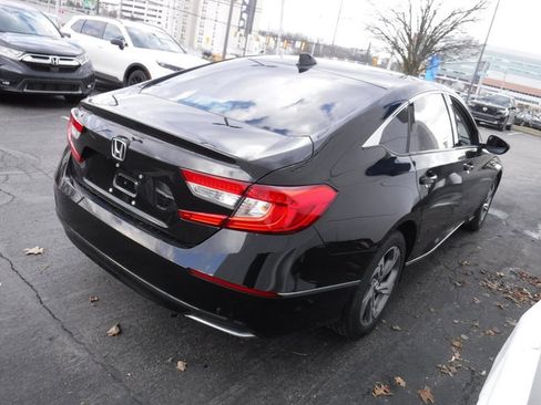 Used 2019 Honda Accord EX image 7