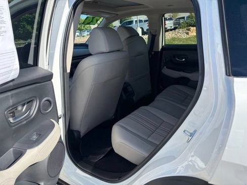 Used 2024 Honda HR-V EX-L image 15