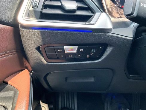 Used 2019 BMW 330i xDrive Sedan w/ Convenience Package AWD/4WD image 28