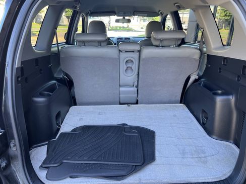 Used 2011 Toyota RAV4 2WD w/ Base L4 Extra Value Pkg image 20