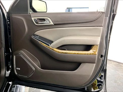 Used 2016 GMC Yukon Denali w/ Open Road Package image 23