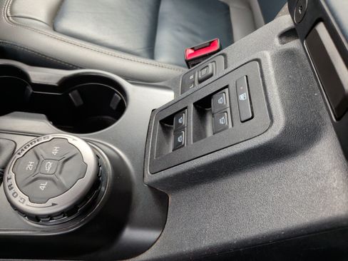 Used 2023 Ford Bronco Outer Banks image 21