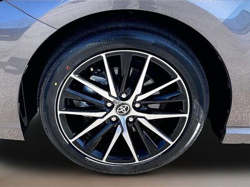 Used 2023 Toyota Camry SE image 28