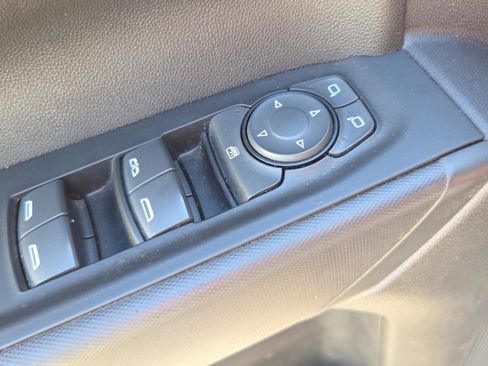 Used 2023 Chevrolet Silverado 1500 Custom RWD image 27