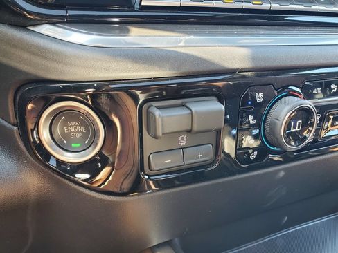 New 2026 Chevrolet Silverado 1500 High Country AWD/4WD image 23