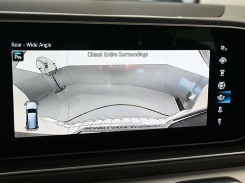 Used 2023 Mercedes-Benz GLS 63 AMG 4MATIC image 21