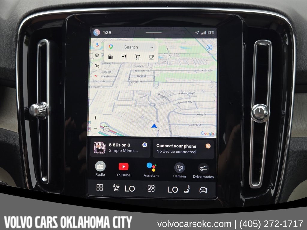 Certified 2023 Volvo XC40 B5 Plus w/ Protection Package Premier AWD/4WD image 18
