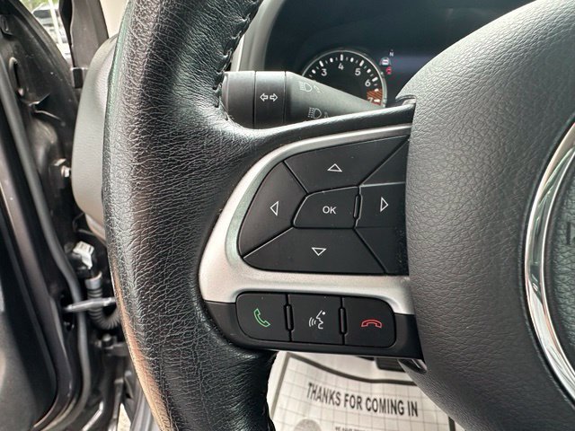 Used 2021 Jeep Renegade Latitude w/ Convenience Group AWD/4WD image 16