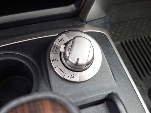 Used 2019 Toyota 4Runner Limited image 24