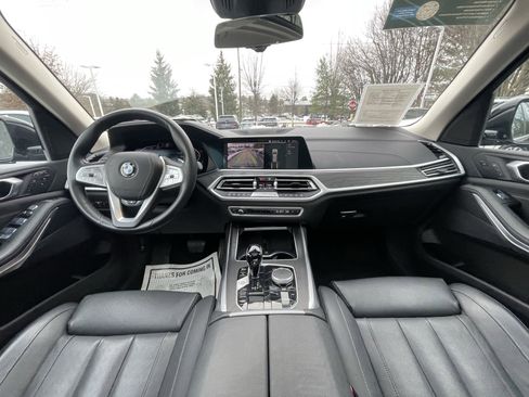Certified 2022 BMW X7 xDrive40i w/ Premium Package image 17