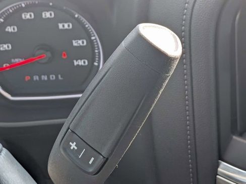 Used 2020 Chevrolet Silverado 1500 LT Trail Boss AWD/4WD image 32