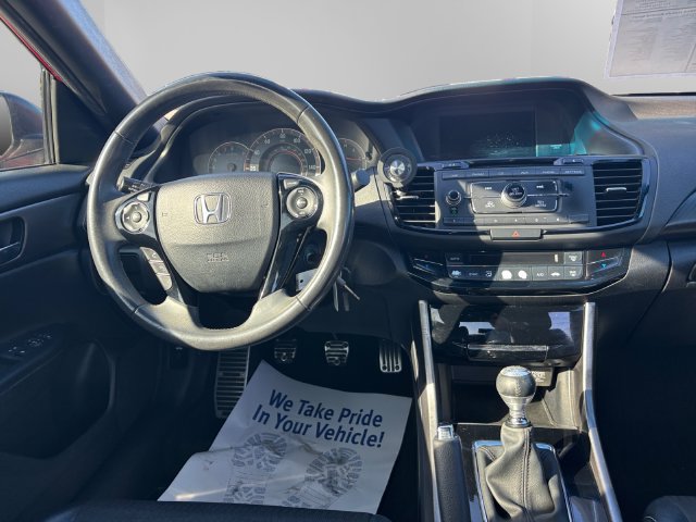 Used 2016 Honda Accord Sport image 12
