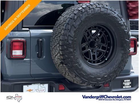 Used 2024 Jeep Wrangler Unlimited Sport AWD/4WD image 6