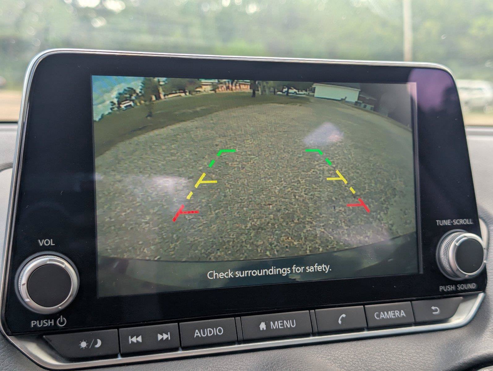 Used 2025 Nissan Sentra SV FWD image 23