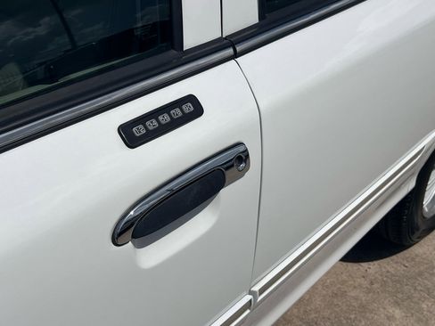 Used 2008 Mercury Grand Marquis LS image 13