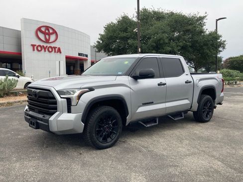 Used 2023 Toyota Tundra SR5 AWD/4WD image 1