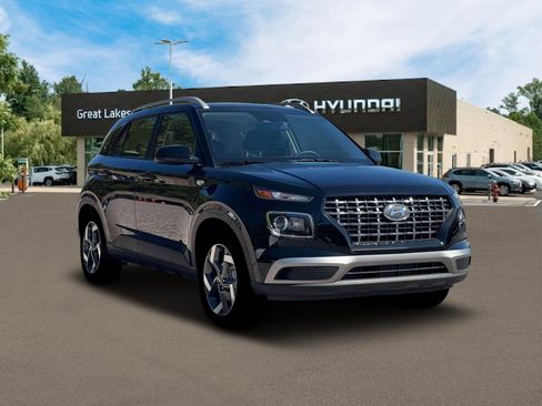 New 2026 Hyundai Venue SEL image 11