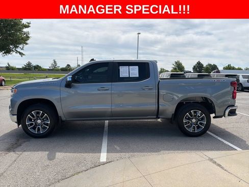 Used 2026 Chevrolet Silverado 1500 LT AWD/4WD image 4