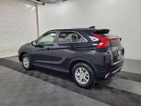Used 2018 Mitsubishi Eclipse Cross ES image 3