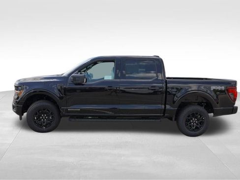 New 2025 Ford F150 XLT w/ Equipment Group 302A MID image 6