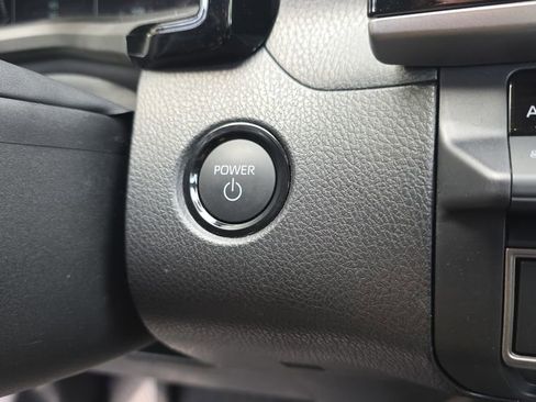 Used 2025 Toyota Camry LE w/ Convenience Package image 24