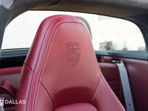 Used 2022 Porsche 911 Targa 4 GTS image 44