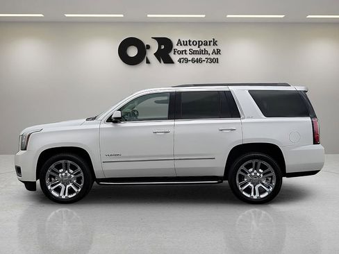 Used 2019 GMC Yukon SLT w/ Premium Edition AWD/4WD image 3