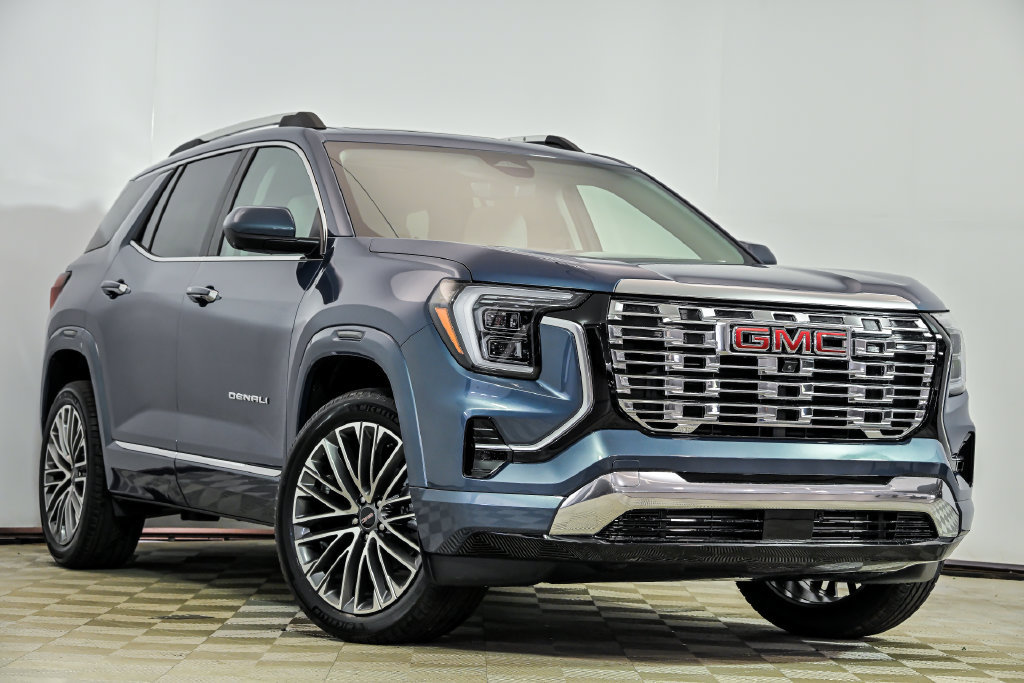 New 2027 GMC Terrain Denali w/ LPO, Floor Liner Package AWD/4WD image 1